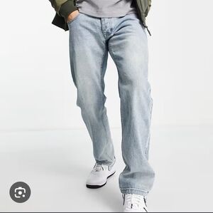Wesc Bob Straight Leg Denim. Unisex 5-pocket denim pant. Authentic Light Wash/ S